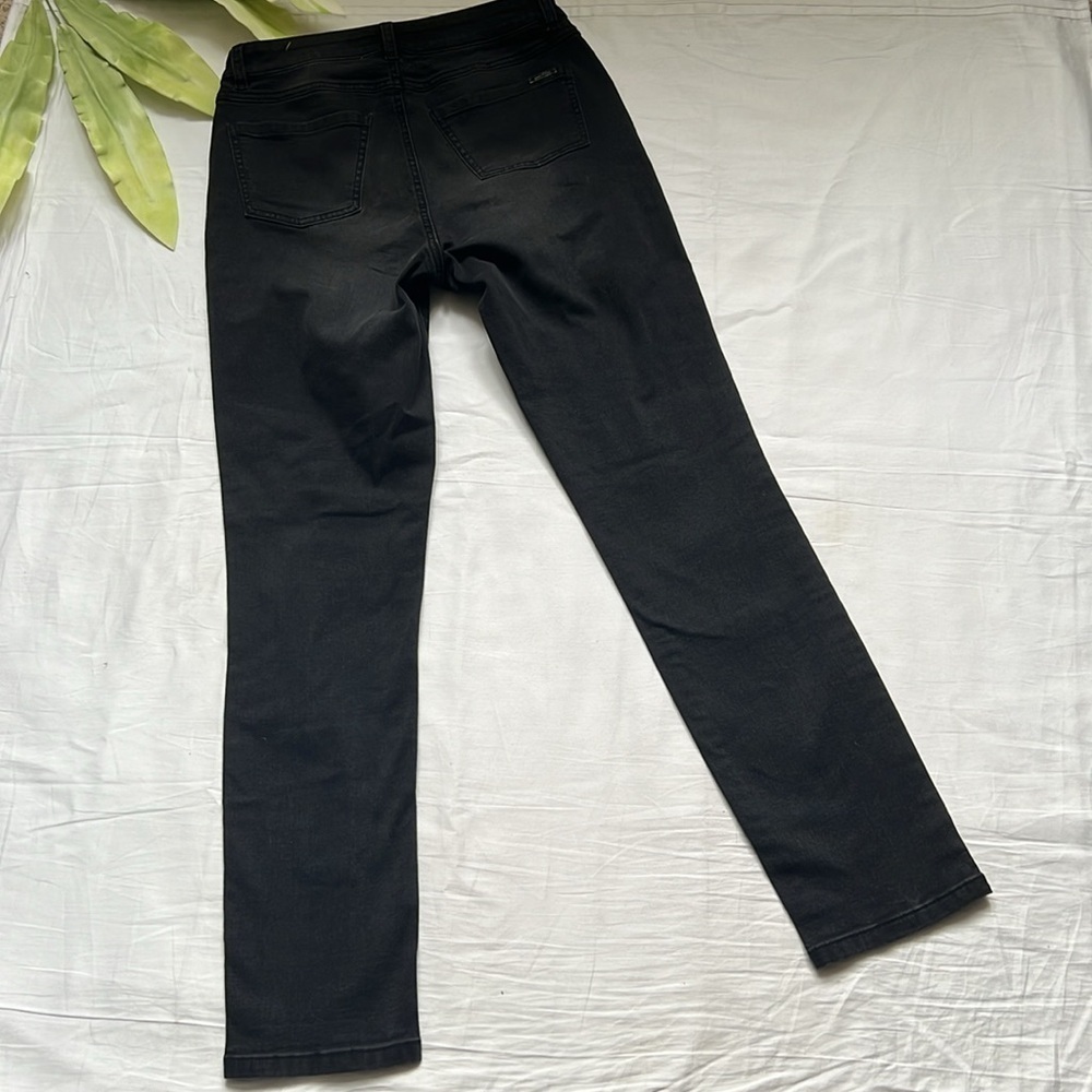 Joseph Ribkoff Sparkle Jeans - Picture 8 of 11